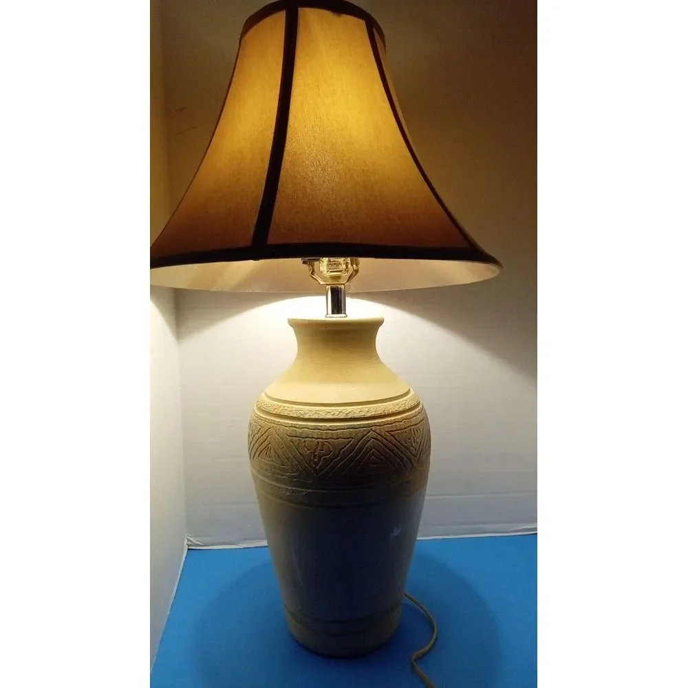 Vintage Style‎ Table Lamp Textured Ceramic Vase Shape Accent Lighting